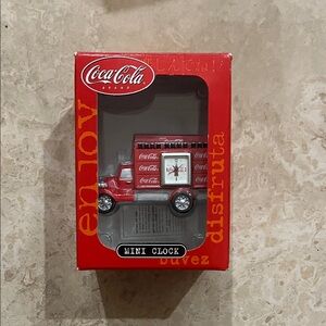 Coca-Cola Red Delivery Truck Mini Clock
